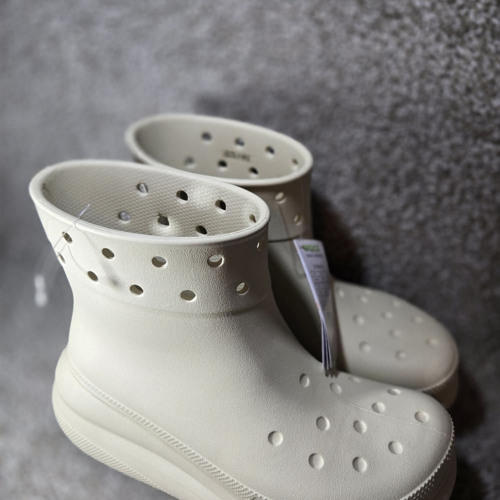 Crocs Classic Bone Waterproof Crush Rain Boots Unisex New 207946-2Y2 - Picture 16 of 16